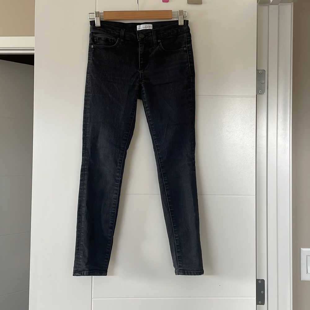 Loft Modern Skinny Jean in smoke color